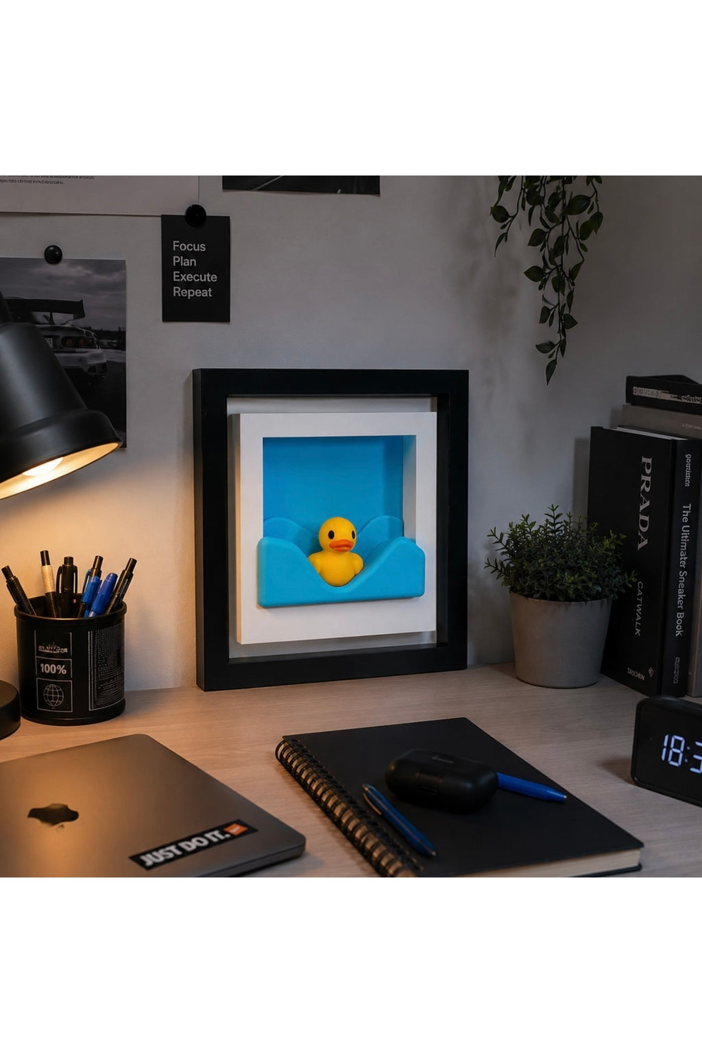 Duck's Attention – Ördek Figürlü 3D Dekoratif Duvar Tablosu