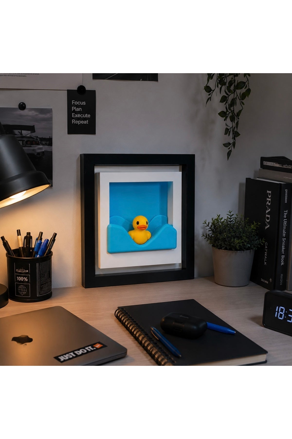 Duck's Attention – Ördek Figürlü 3D Dekoratif Duvar Tablosu