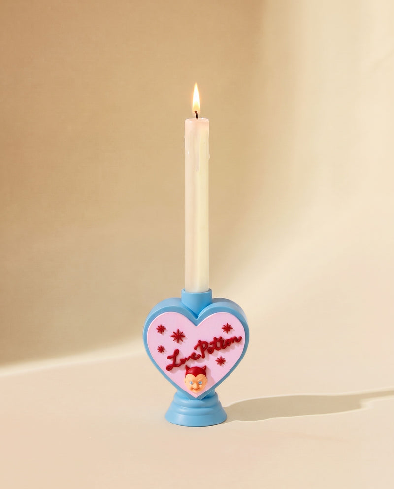 Love Potion Kalpli Şamdan – Dekoratif Uzun Mum Tutacağı