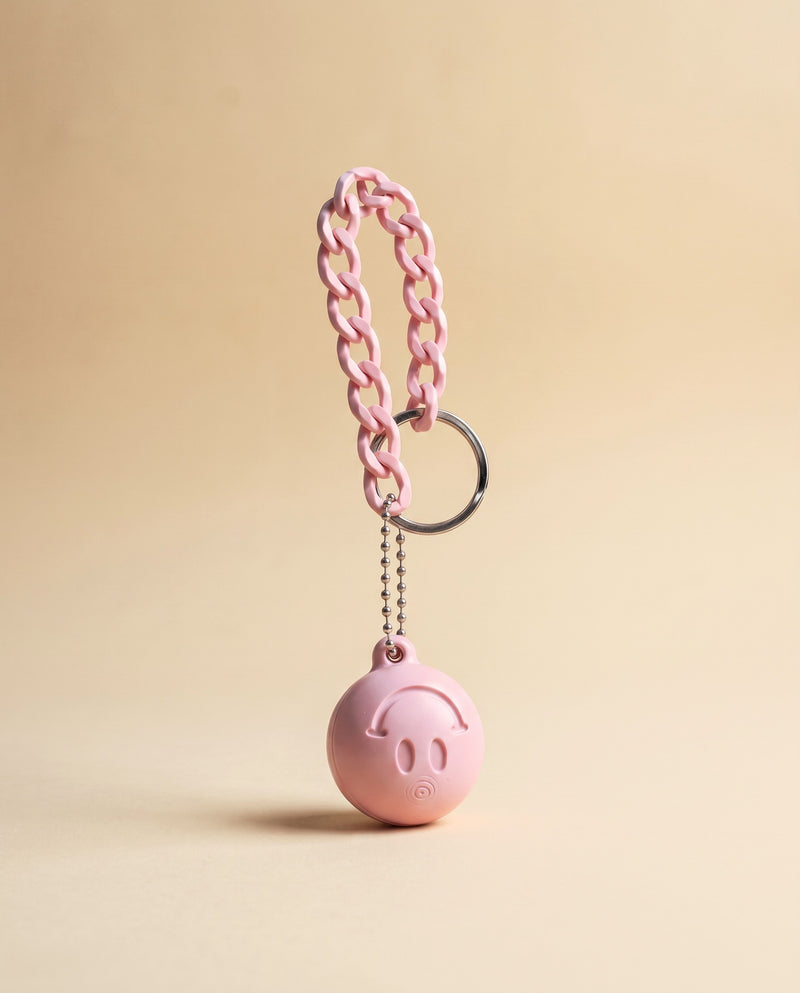Smile Emoji Kapsül Anahtarlık – Açılabilir Hazneli Çanta Charm