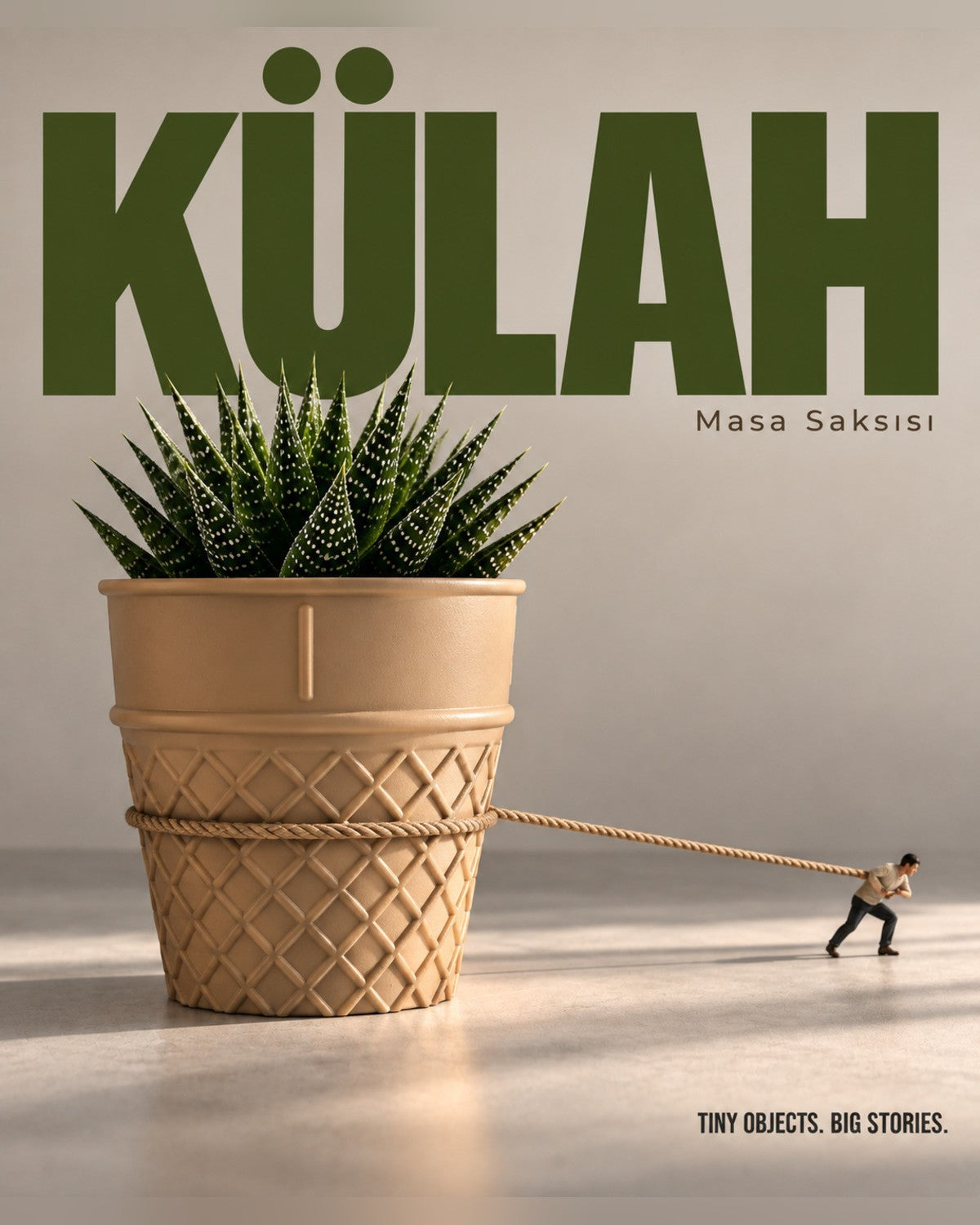 Külah Tasarımlı Mini Saksı 12 cm