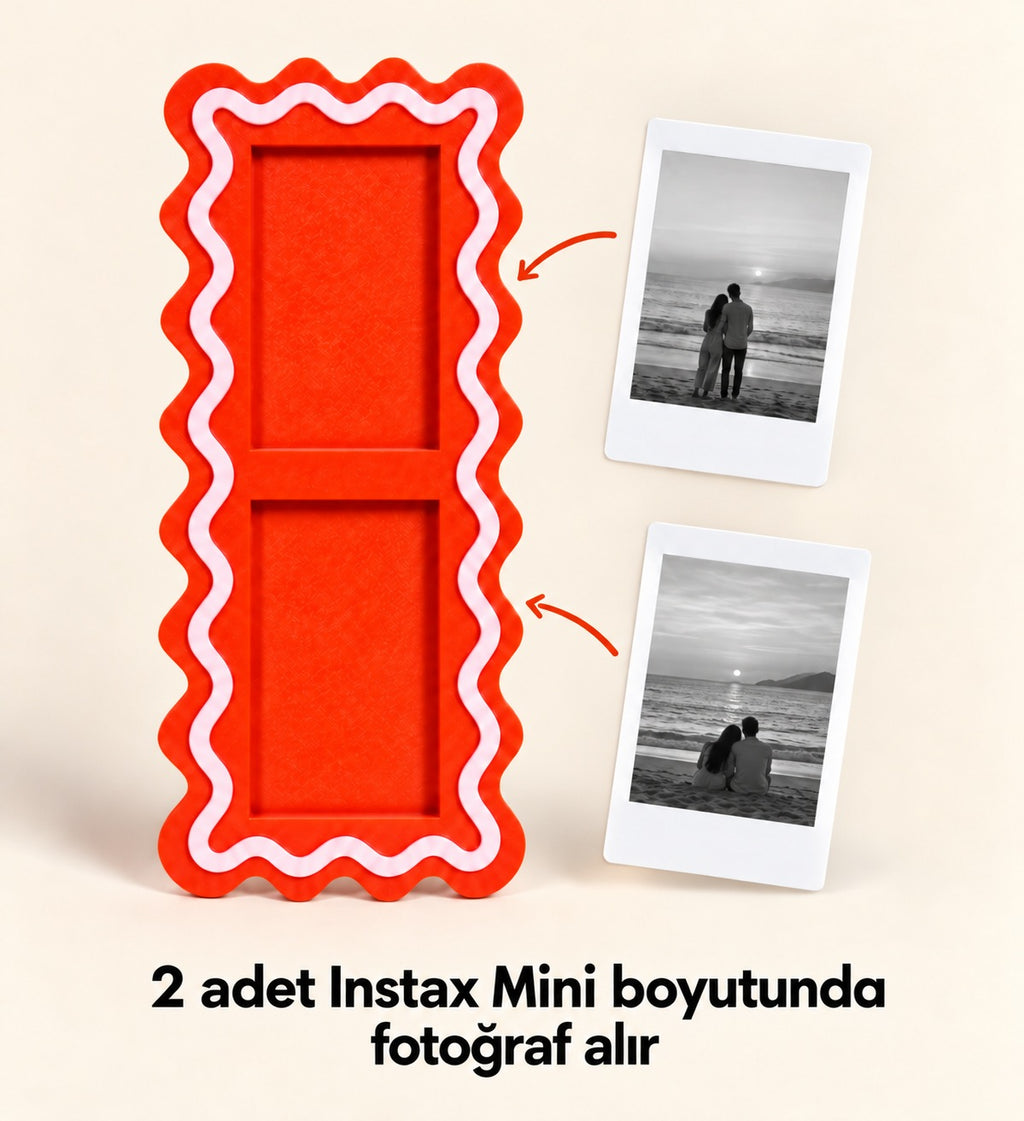 Wavy Pop 2 adet Instax Mini boyutunda fotoğraf alır